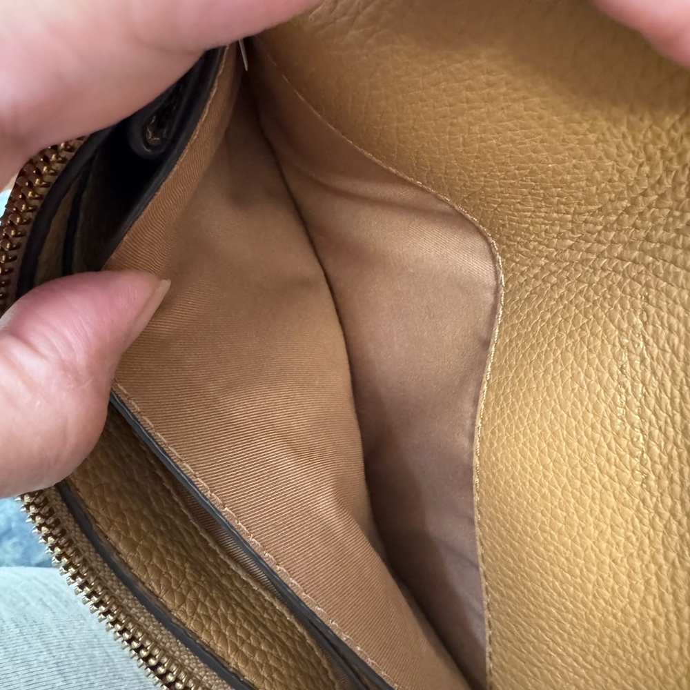 Tory Burch Thea crossbody - Picture 8 of 16